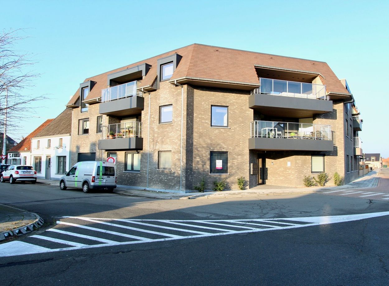 Schitterend gelijkvloers appartement met 2 slaapkamers en terras